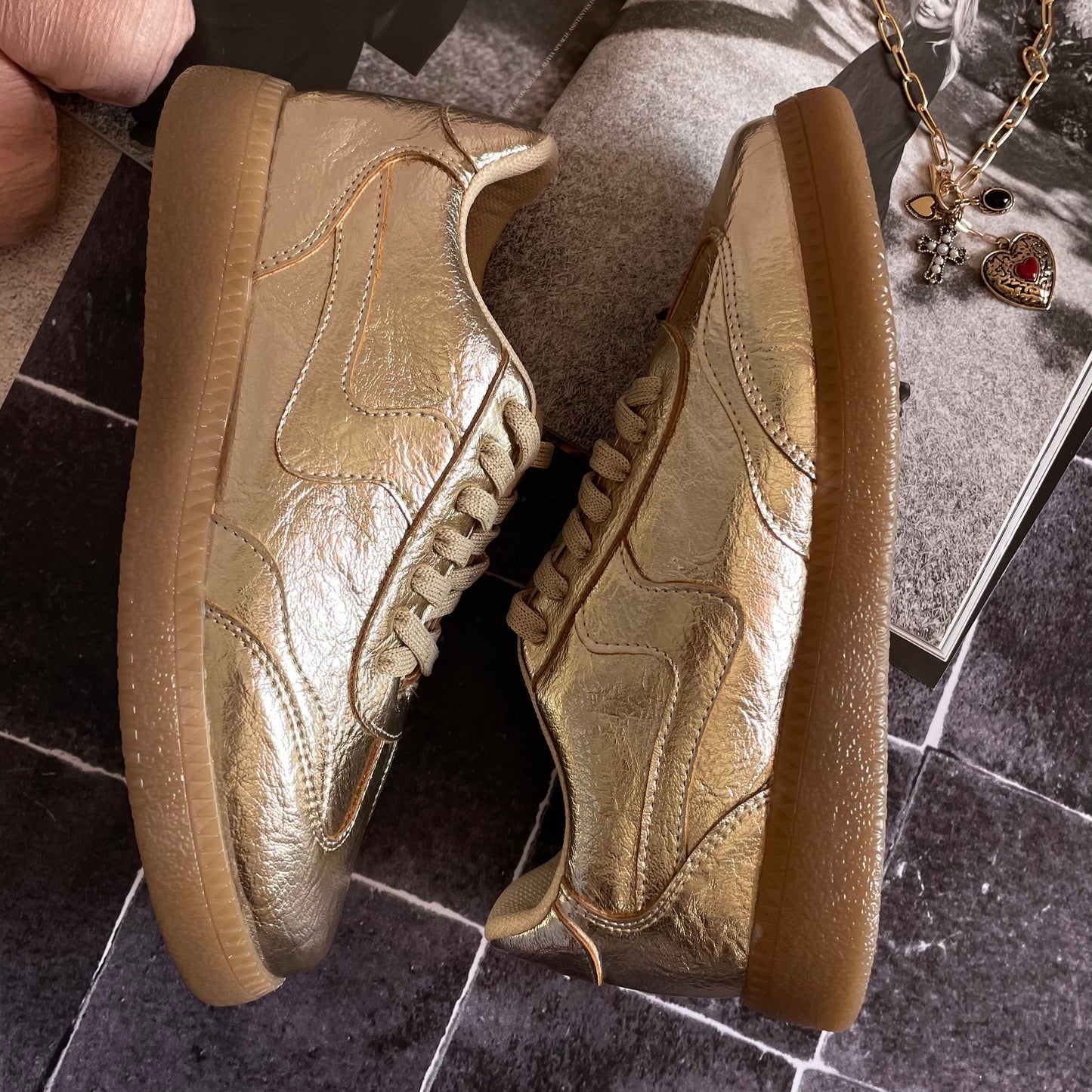 Tenis 1083