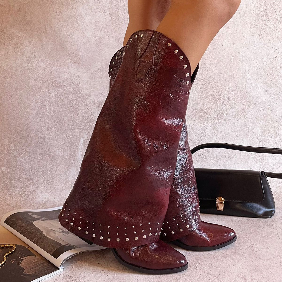 Bota campana XL con estoperoles 451